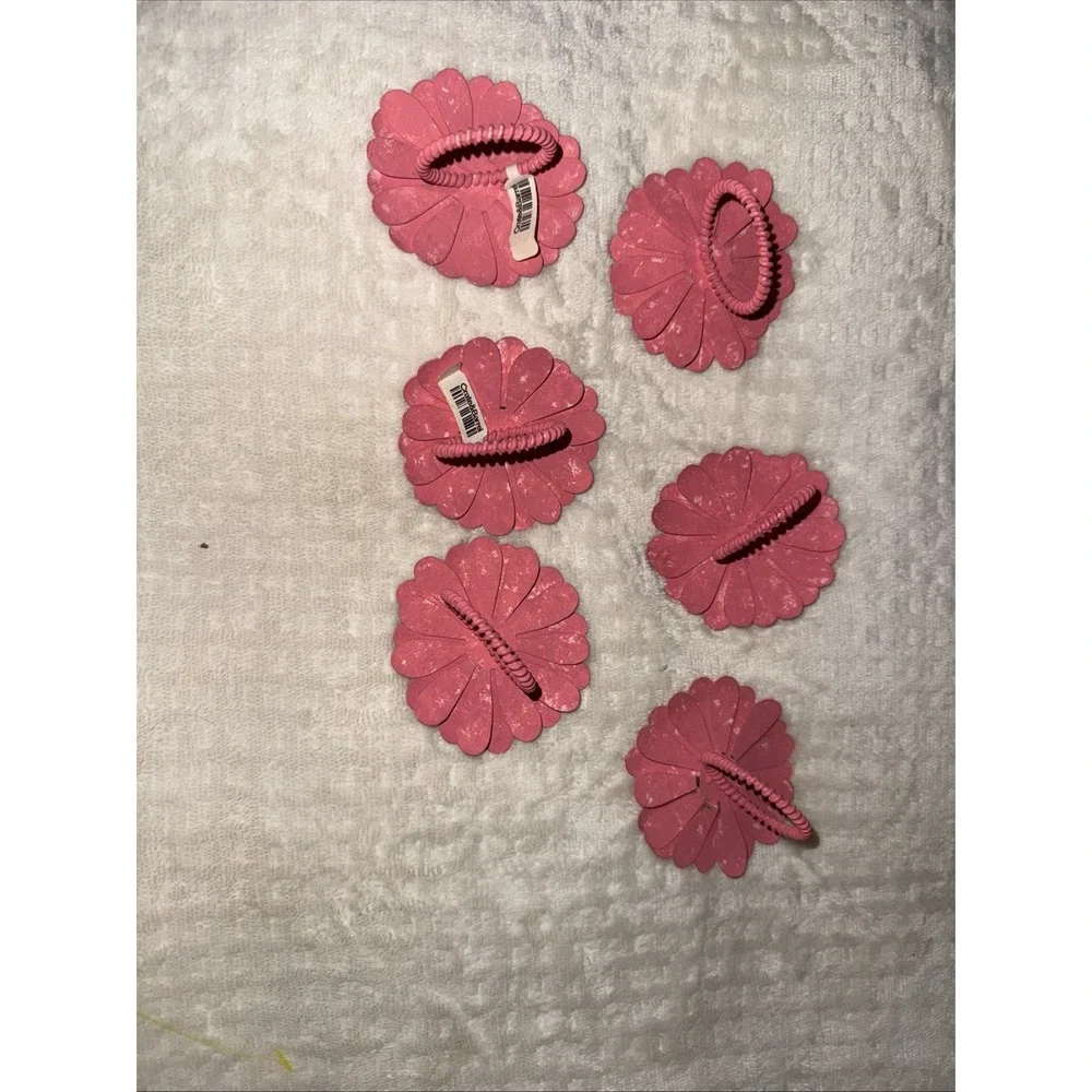 Crate And Barrel Pink Gerbera Daisy Flower Napkin Rings Set Of 6
